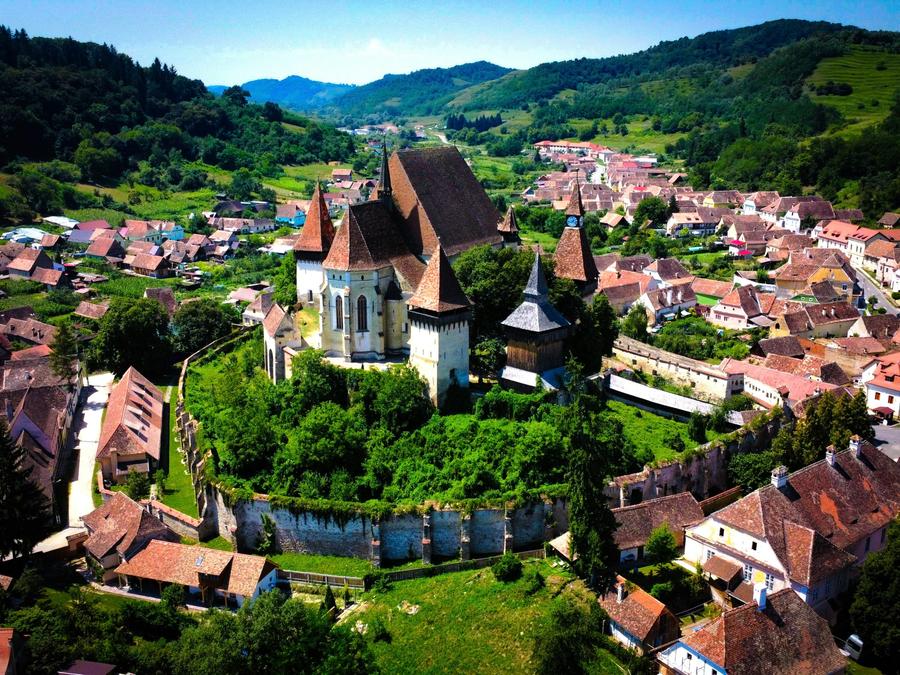Iglesia fortificada de Biertan y su paisaje de Transilvania